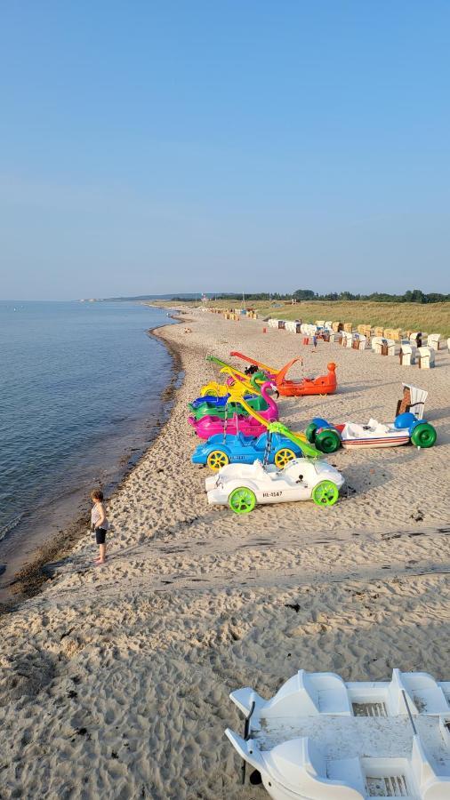Fewo Weissenhaeuser Strand Wasbuck Экстерьер фото